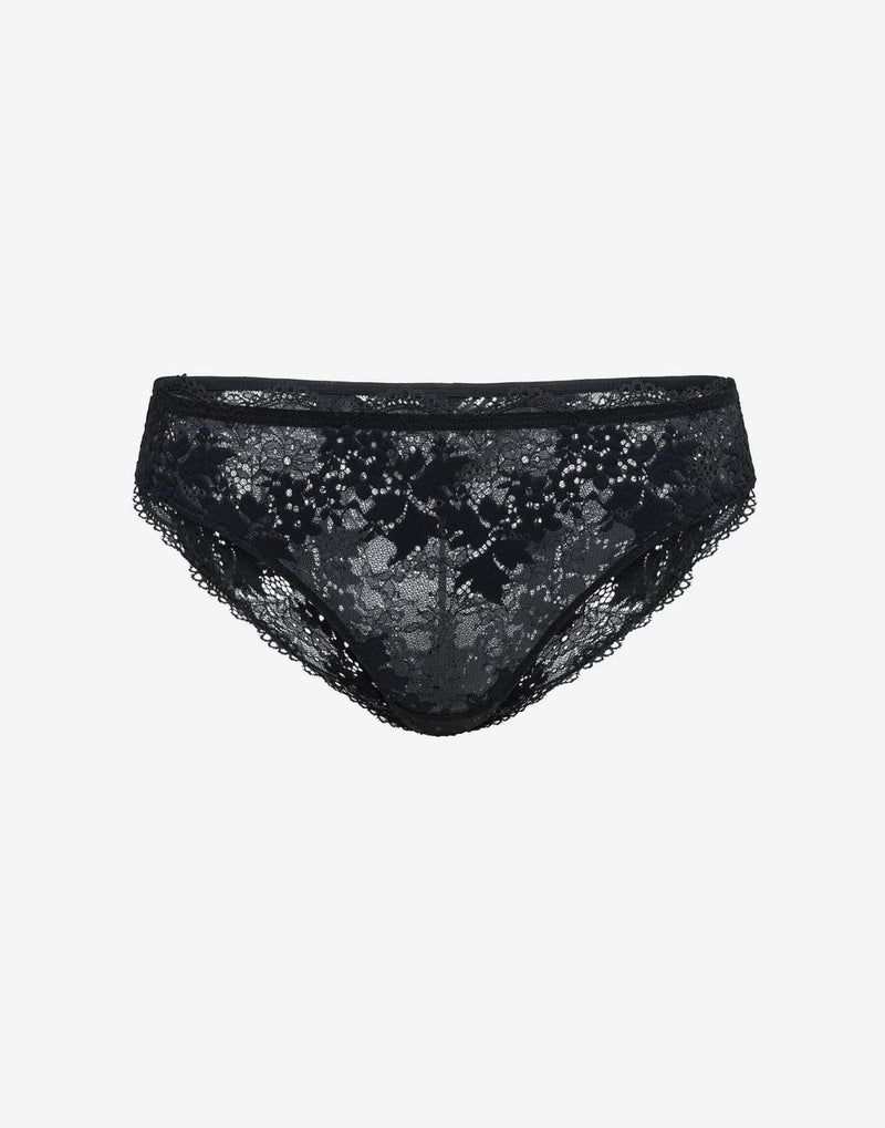 Taille mi-basse douce et légère.